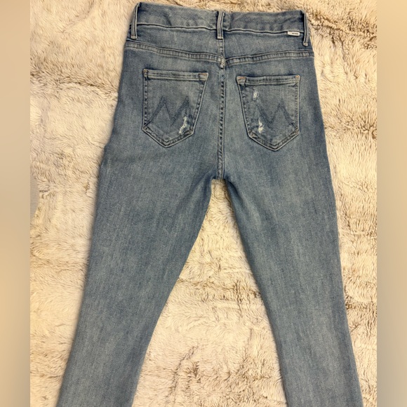 MOTHER “The Looker” Ankle Fray Luxury Jeans - from Revolve - Picture 4 of 13